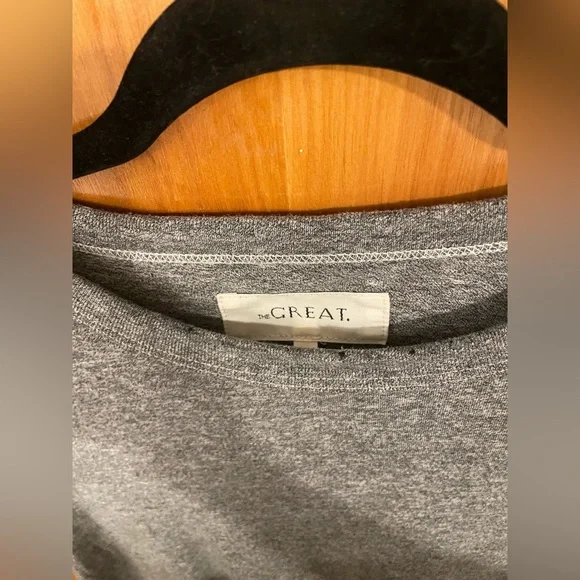 The Great Ruffle Tee in Heather Grey - Picture 4 of 7